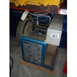 A wet grinding machine