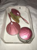 A deco dressing table set (1 brush a/f)