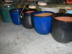 5 glazed ceramic planters