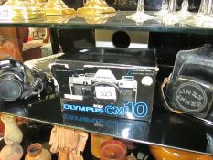 Olympus OM10 camera with Olympus 1;1.