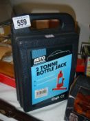 A boxed 2 tonne bottle jack