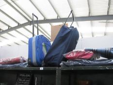 A good lot of bags/trolley cases (mostly new)