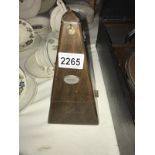 A French 'Paquet' metronome