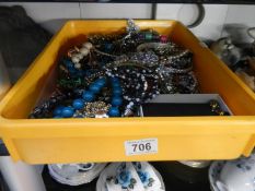 A tray of costume jewellery