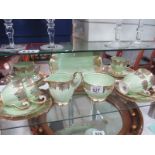 A pretty vintage 21 piece tea set