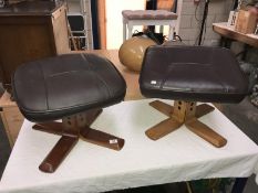 2 leather footstools