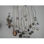 A mixed lot of jewellery including silver necklaces, dress rings, earrings etc.