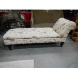 A good mid 20th century scroll arm day bed in good clean condition.