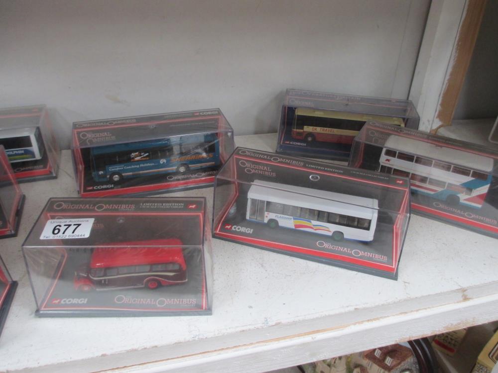 10 original Omnibus vehicles in boxes - Image 3 of 3