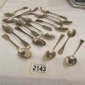 16 silver teaspoons, approximately 280 grams.