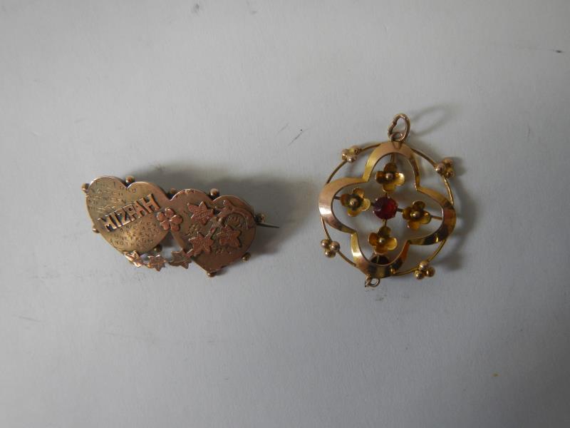 A 9ct gold brooch plus fob with ruby stone in centre not tested - Image 4 of 6