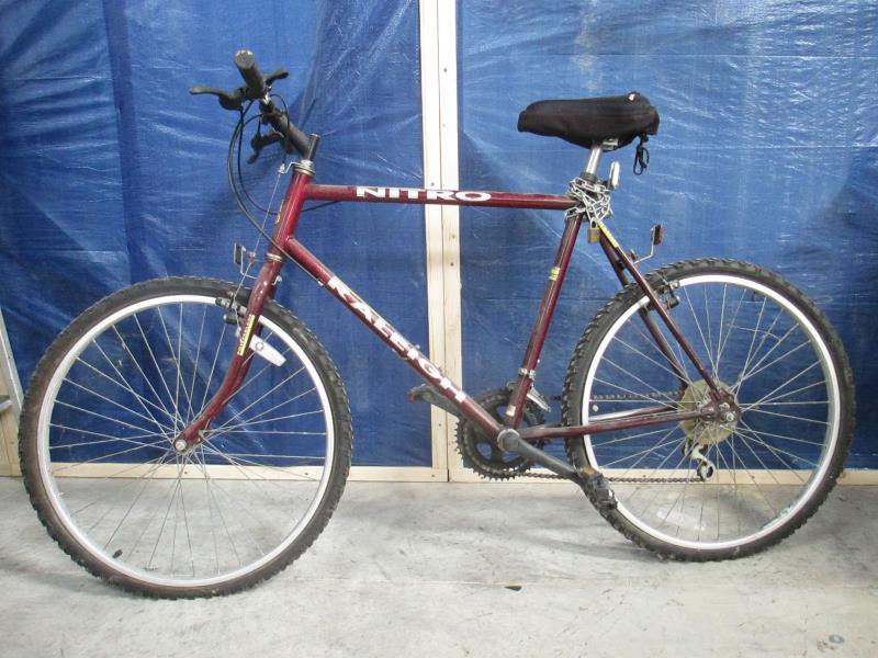 A Rayleigh Nitro 10 speed bicycle