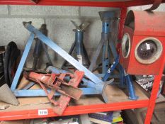 A collection of good quality axle stands and an old workmans lamp