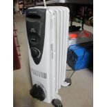 A 500w / 1000w oil portable radiator