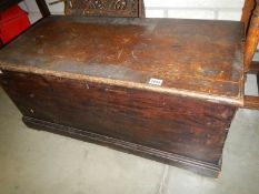 A Victorian pine linen box.