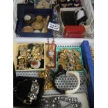 A large tray of good costume jewellery including rings, watch parts etc.