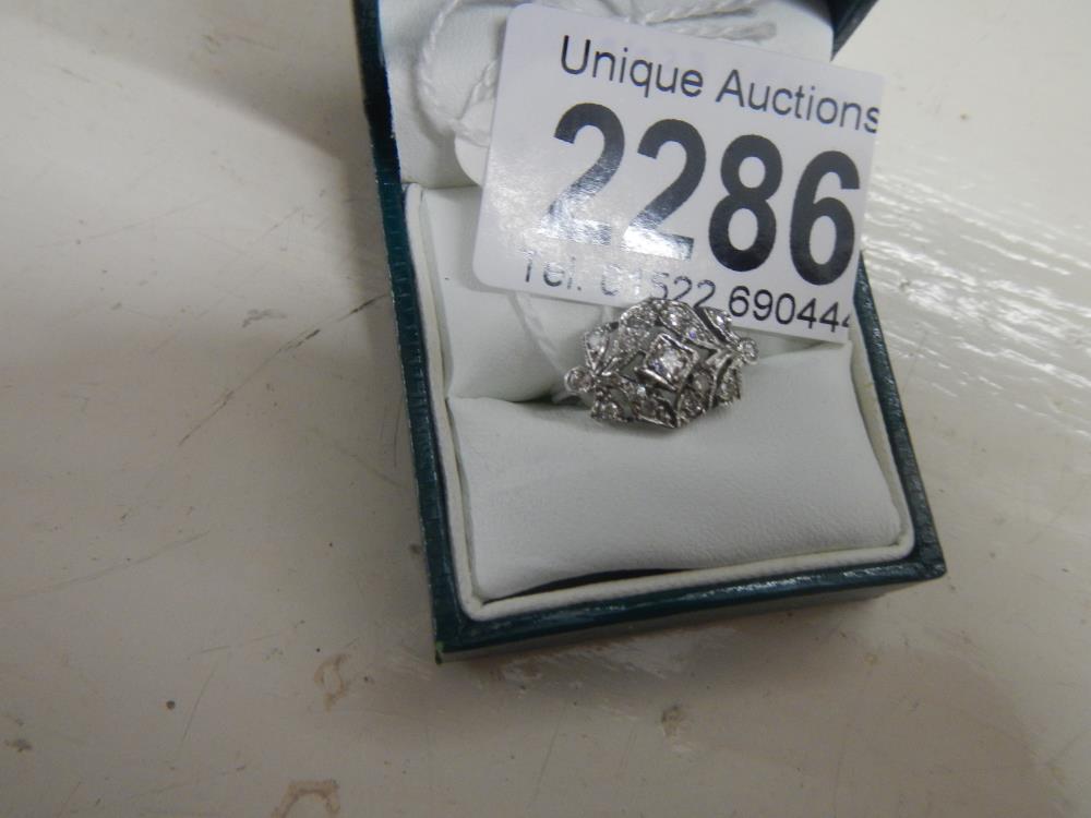 An 18ct white gold diamond ring. - Image 3 of 3