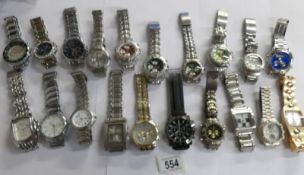 20 assorted gent's chronograph wristwatches.
