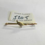 A 9ct gold 9.5 gram pheasant brooch.