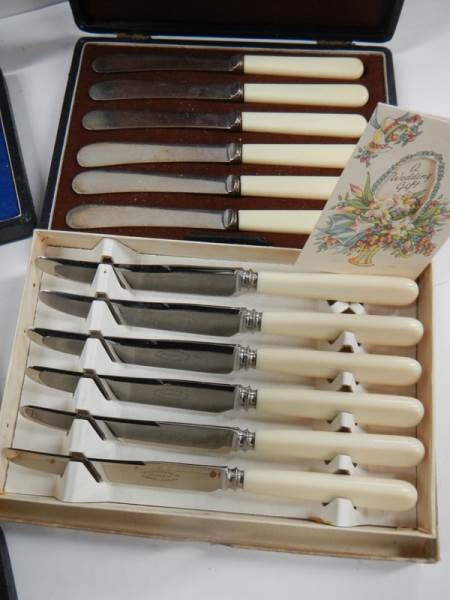 6 assorted cutlery sets including 2 with wedding present cards. - Image 3 of 6