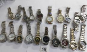 20 gent's chronograph wristwatches.