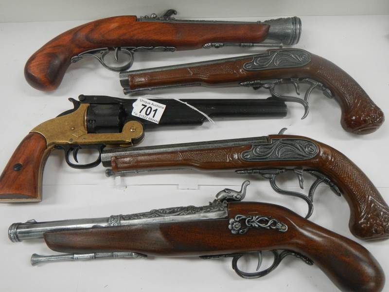 5 replica ornamental guns. - Image 6 of 6