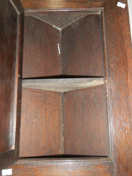 An early 20th century carved oak corner cupboard, 30" tall. - Image 3 of 3