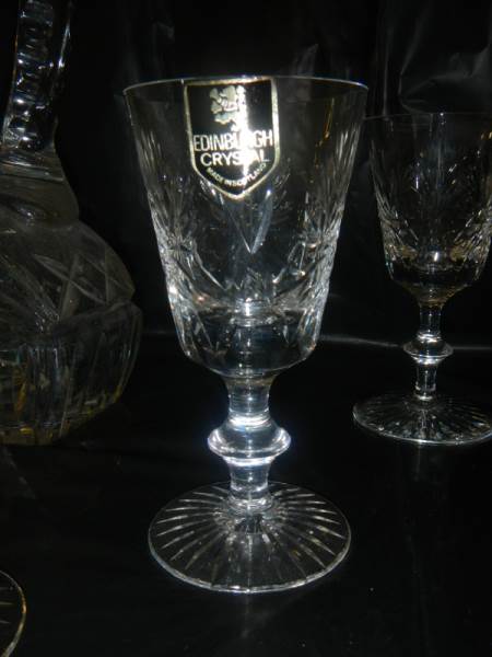 An unusual shaped Edinburgh crystal decanter and 6 Edinburgh crystal glasses. - Image 2 of 8