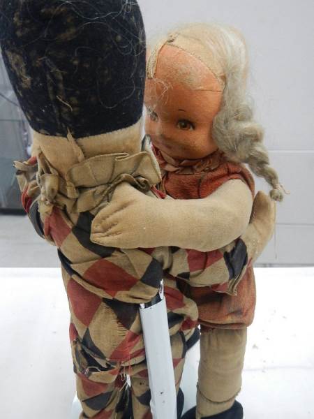 A pair of 1930's Dean's dancing dolls. - Image 5 of 7