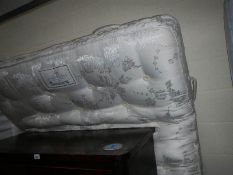 A 4'6" mattress.