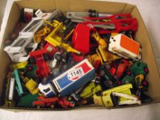 Box containing quantity of Matchbox Lesney die-cast toy vehicles (Approximately 80)