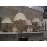 A quantity of table lamps (includes 2 pairs)