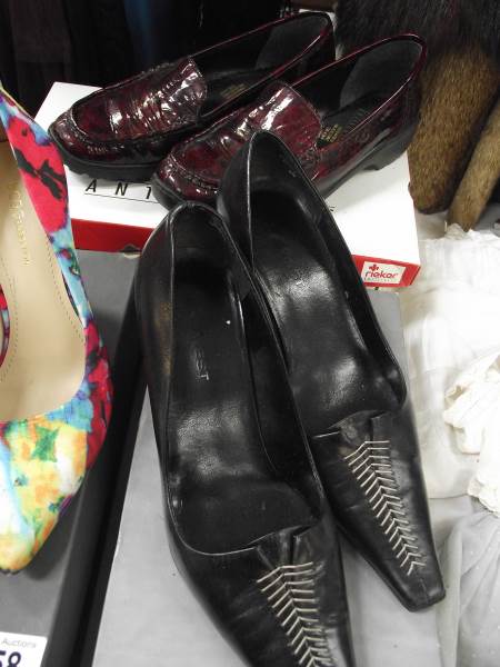 Five pairs of shoes, Kurt Geiger pair size 6, Paul Smith, Nine West and 2 other pairs. - Image 4 of 4