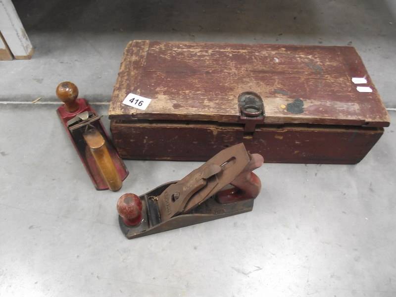 An old wooden box and 2 Acorn planes