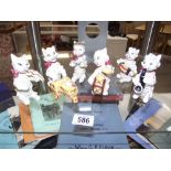 6 Italian pottery cat band ornaments a/f