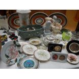 A large mixed lot of china.