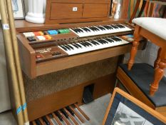 A Gem Wizard 325 organ.