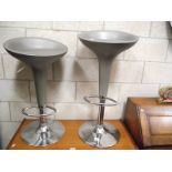 2 kitchen/bar stools (collect only)