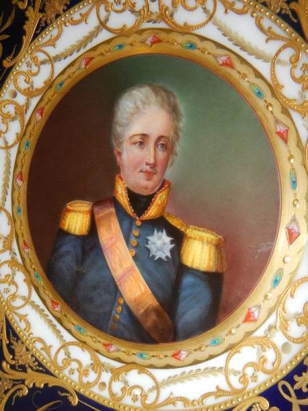 A Good French cabinet plate of Charles X with heavy gilding over cobalt blue background, - Image 3 of 4
