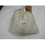A cloth cash bag containing King Edward VII pennies to the value of £5.
