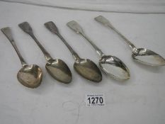 5 hall marked silver spoons. 310 grams.