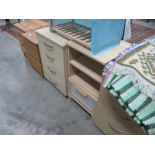 4 small chest of drawers,