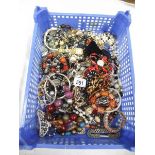 A tray of assorted costume jewellery.