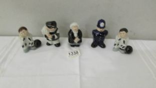 A set of 5 Wade 'Long Arm of the Law' figures.