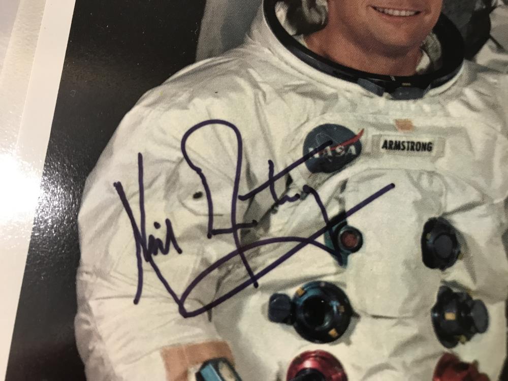 A large quantity of Apollo astronaut photo's, some signed but not authenticated. - Image 16 of 33