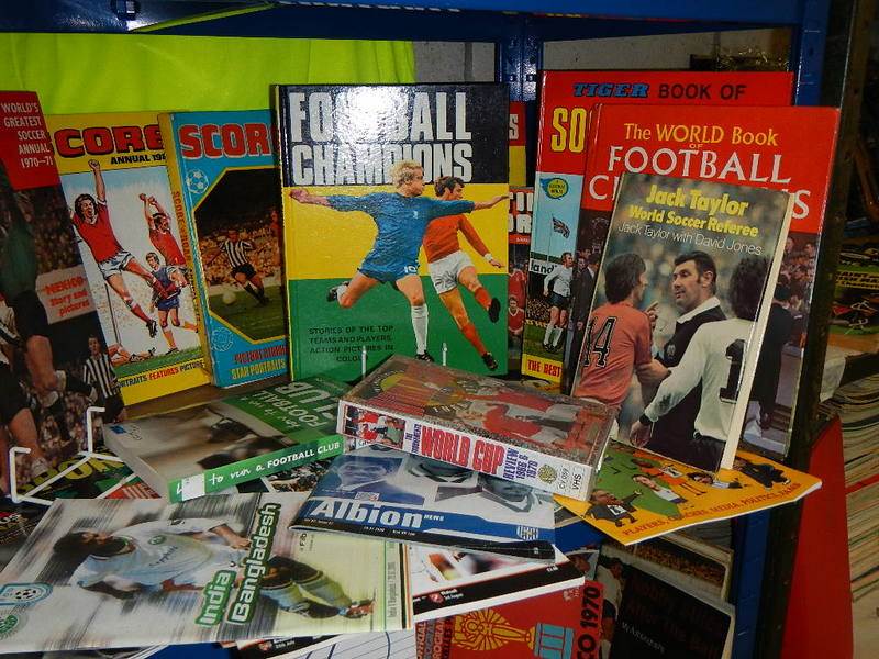 A very interesting lot of football memorabilia on 2 shelves, in excess of 40 books in total, - Image 2 of 17