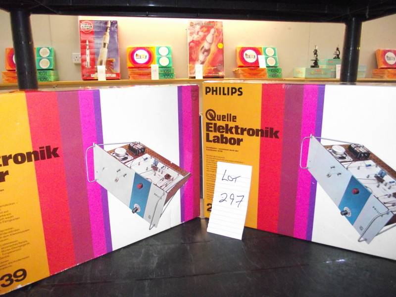 2 Philips electronic kits (German) 24739, both sealed inside, being sold as seen,