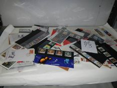 A mixed lot of first day covers.