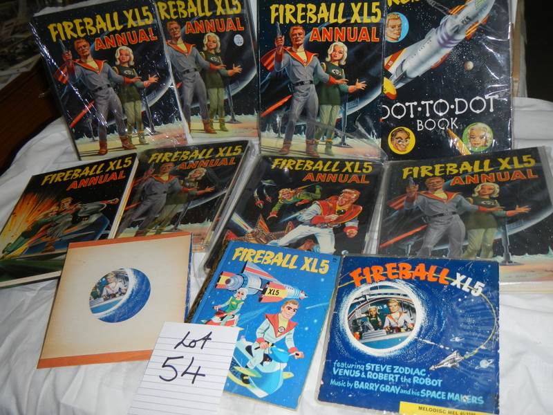 A quantity of Fireball XL5 annuals etc. - Image 2 of 2