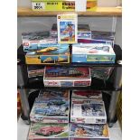 15 Japanese model kits by Bandai & Imai of Thunderbirds, Captain Scarlett etc.